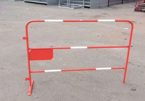Barrière TP rouge et blanche
