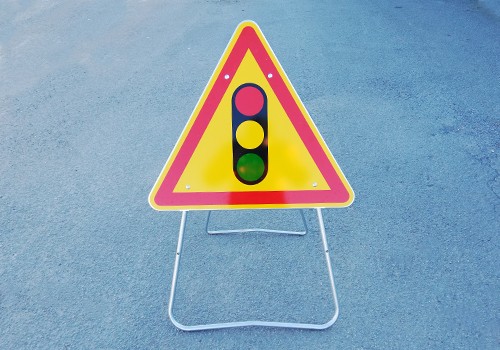 Feux tricolores AK17