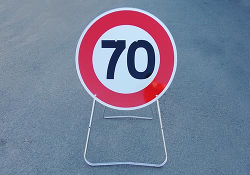 Vitesse limitée à 50km/h BK14-70