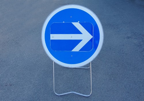 Contournement obligatoire à flèche BK21